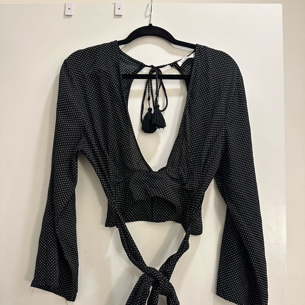 Cropped polka dot blouse